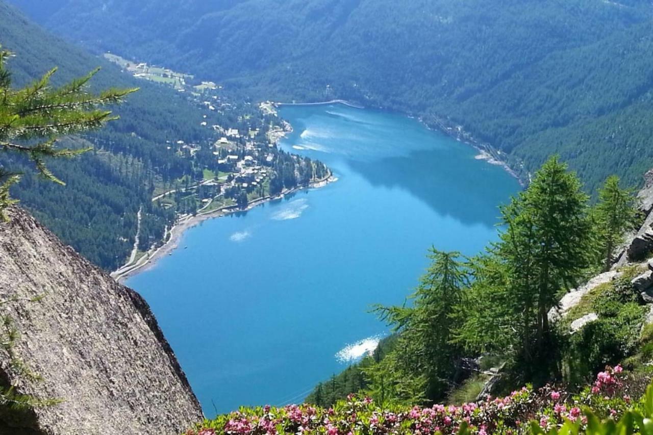 Il Bilocale Della Nonna Locana Exterior foto