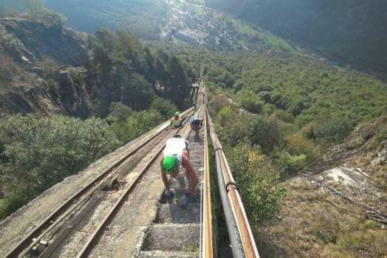 Il Bilocale Della Nonna Locana Exterior foto